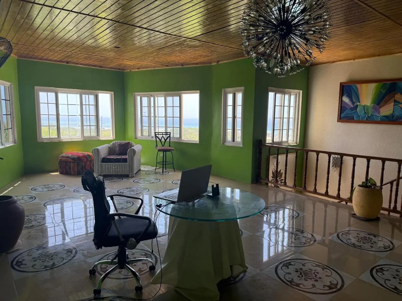 Pensjonat Emerald Sea View Montego Bay