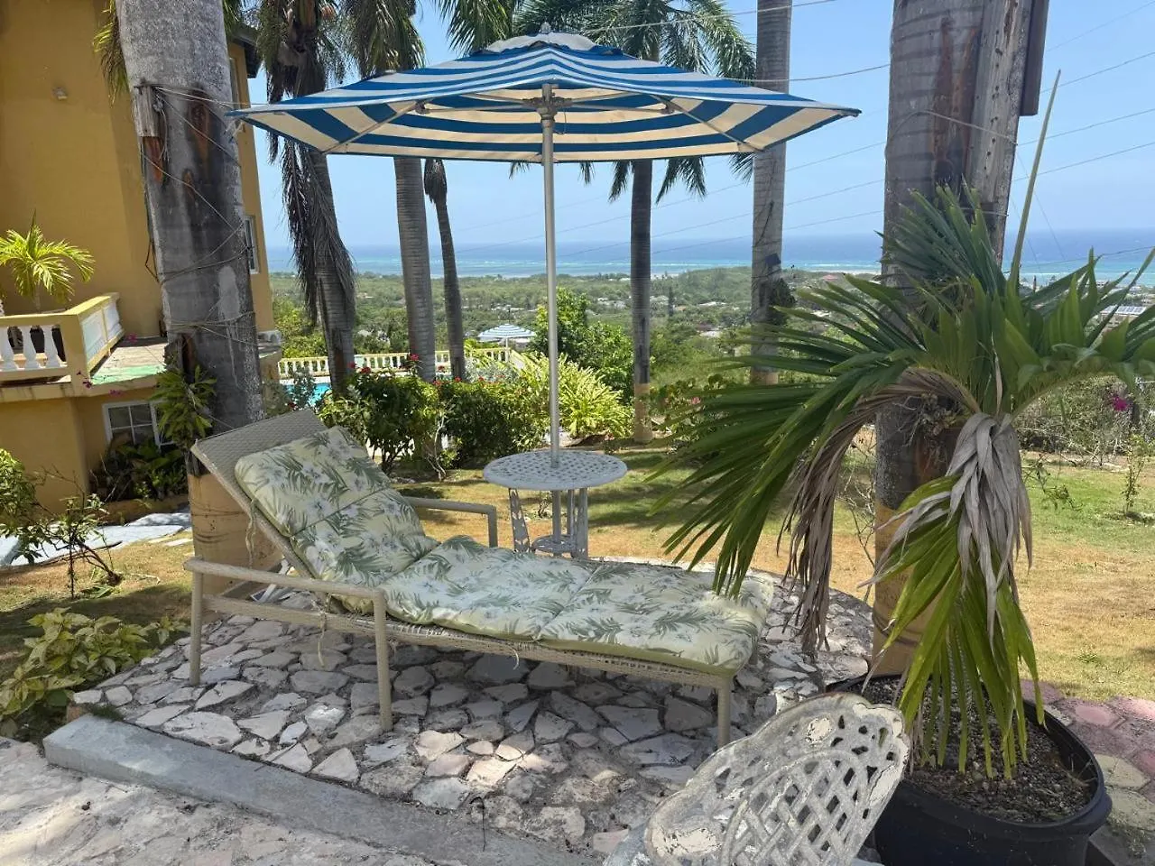Gasthof Emerald Sea View Montego Bay