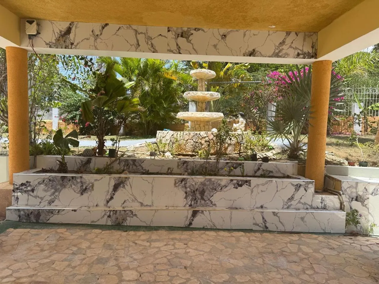 Emerald Sea View Montego Bay